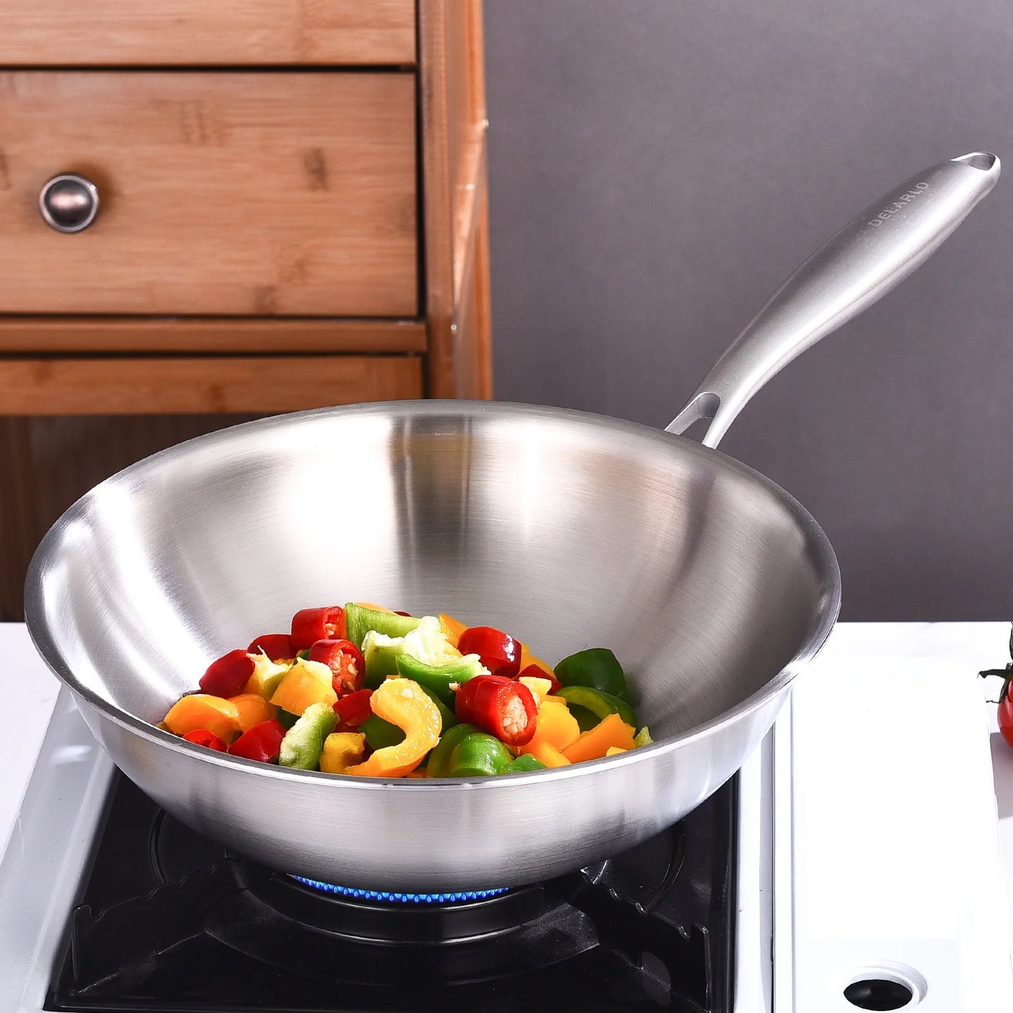 DELARLO Tri-Ply Stainless Steel Wok Pan With Lid 13 Inch Wok, Flat Bottom Wok, Wok for Induction Cooktop, Deep Stainless Wok